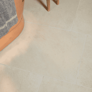 Mia Urbo Stone – Stort delikatnie antykowana - podloga kamienna plytka wapienna - limestone - Kalkstein fliesen