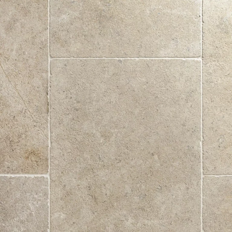 Rustykalne, antykowane i bębnowane płytki wapienne. Mia-Urbo-Limestone-tiles-Kalkstein-Fliesen-vapencove-dlazby-Kalkakmenio-plytele