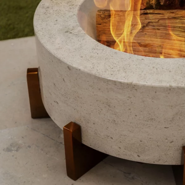 Mia-Urbo-Stone-kamienne-palenisko-ogrod-taras-ognisko-akmeninis-zidinys-камяне-вогнище-каменный-очаг-Steinherd-kamenne-ohniste