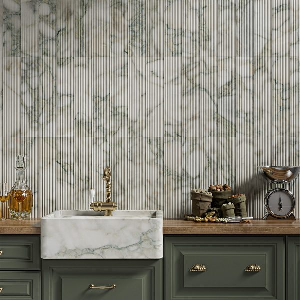 Ryflowane płytki marmurowe 3D Calacatta GREEN Salvatori do łazienki karbowane fluted marble tile Wave zielony marmur marmorfliesen 45x90cm #LuksusoweWnętrza #RyflowanePłytki3D marmorfliesen Mramorové dlaždice Marmora Flīzes Marmurinės plytelės