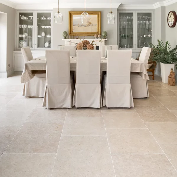 Plytki wapienne kamienne beżowe postarzane rystykalne antykowane Limestone kalksteinfliese naturstein antik naturstein vápencovádlažba Hurtownia Kamienia Mia Urbo Stone Hackney Szczotkowany