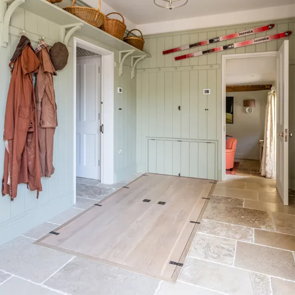 Plytka wapienna kamienna rustykalna francuski wapien z Burgundii Limestone kalksteinfliese naturstein antik naturstein vápencovádlažba Hurtownia Kamienia Mia Urbo Stone Fontenay